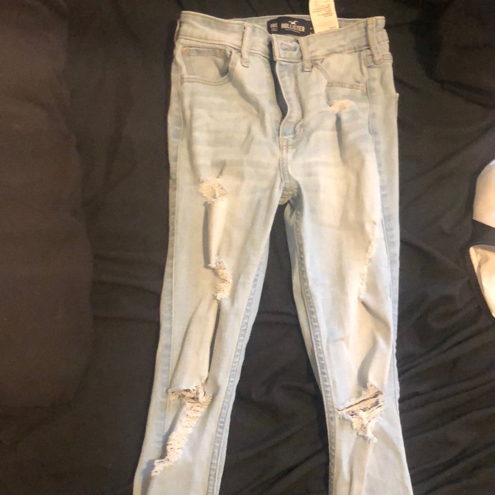 hollister light wash ripped jeans